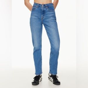 Levi's High Rise Wedgie Straight Jeans